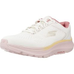 Buty SKECHERS GO RUN CONSISTENT 2.0 Beżowy. Brązowe obuwie sportowe damskie Skechers, bez wzorów, z tkaniny, bez zapięcia. Za 361.97 zł.
