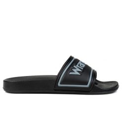 Klapki męskie na basen Wrangler AVERELL SLIDER MEN LOW. Czarne klapki męskie Wrangler, bez wzorów, bez zapięcia. Za 60.00 zł.
