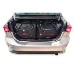 Torby Do Bagażnika Ford Focus Limousine 2020-2021 5Szt Kjust. Czarne torby podróżne damskie KJUST, bez wzorów. Za 1,624.00 zł.
