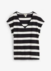 T-shirt oversize z czystej bawełny organicznej. Białe t-shirty damskie bonprix, bez wzorów, z bawełny, bez kołnierzyka, bez ramiączek. Za 72.99 zł.