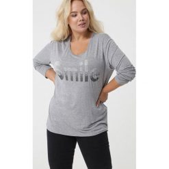 Szara Bluzka Miandetta. Szare bluzki damskie Born2be, xl, bez wzorów, z dzianiny, klasyczne, bez kołnierzyka, bez ramiączek. Za 69.99 zł.