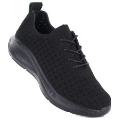 Półbuty sportowe damskie na platformie biały NEWS 209. Białe półbuty damskie NEWS, bez wzorów, ze skóry ekologicznej, sportowe, bez obcasa, na platformie, bez zapięcia. Za 119.99 zł.