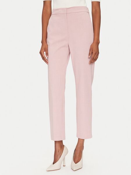 Maryley Spodnie materiałowe 25EB539/M06/14RS Różowy Regular Fit. Czerwone spodnie materiałowe damskie Maryley, bez wzorów, z materiału. Za 179.99 zł.