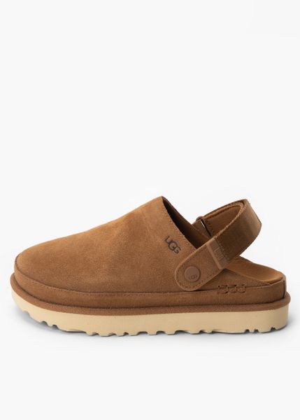 UGG Goldenstar Clog Klapki damskie. Brązowe klapki damskie UGG, bez wzorów, bez obcasa, bez zapięcia. Za 499.99 zł.
