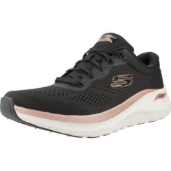 Tenisówki Skechers Model Arch Fit 2.0-glow Th Kolor Czarny. Czarne trampki i tenisówki damskie Skechers, bez wzorów, z materiału, bez zapięcia. Za 399.99 zł.