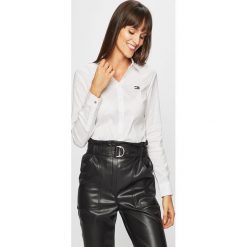 Tommy Hilfiger - Koszula. Białe koszule damskie Tommy Hilfiger, bez wzorów, z bawełny, casualowe, bez kołnierzyka, bez ramiączek. W wyprzedaży za 259.90 zł.