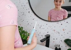 Szczoteczka soniczna niebieska ZK6020 CONCEPT. Niebieskie szczoteczki soniczne Concept. Za 142.99 zł.