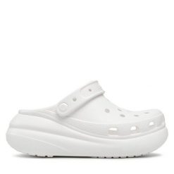 Klapki Crocs. Brązowe klapki damskie Crocs, bez wzorów, bez obcasa, bez zapięcia. Za 169.99 zł.