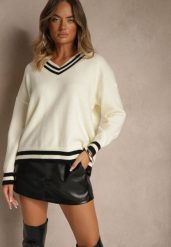 Jasnobeżowy Sweter Preppy z Dodatkiem Kaszmiru Lincire. Brązowe swetry nierozpinane damskie Renee, z aplikacjami, z dzianiny, casualowe, bez kołnierzyka, bez ramiączek. Za 119.99 zł.