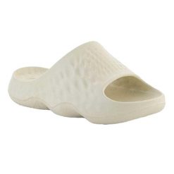 Klapki Unisex Dla Dorosłych. Białe klapki męskie New Balance, bez wzorów, z materiału, z otwartym noskiem, bez zapięcia. Za 402.99 zł.