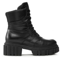Botki Simen. Czarne botki damskie Simen, bez wzorów, bez obcasa, na słupku, bez zapięcia. Za 489.99 zł.