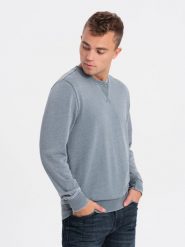 Washowana bluza męska z ozdobnym przeszyciem przy dekolcie - jasnoniebieska V3 OM-SSDS-0131 - XXL. Niebieskie bluzy męskie Ombre Clothing, l, bez wzorów, z bawełny, bez ramiączek, bez kaptura. W wyprzedaży za 69.99 zł.