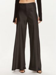 NORMA KAMALI Spodnie materiałowe ST1247CBA87001 Czarny Regular Fit. Czarne spodnie materiałowe damskie Norma Kamali, bez wzorów, z materiału. Za 879.99 zł.