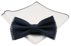 Ciemnogranatowa Mucha z Białą Poszetką -CHATTIER- Męska, z Podbiciem Geometrycznym. Niebieskie krawaty i muchy Chattier, bez wzorów, eleganckie. Za 59.00 zł.
