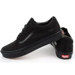 Buty trampki sportowe męskie Vans Old Skool. Czarne trampki męskie Vans, bez wzorów, z materiału, sportowe, bez zapięcia, vans old skool. Za 359.55 zł.