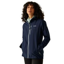 Damska Kurtka Wodoodporna Birchdale II. Niebieskie kurtki sportowe damskie Regatta, m, bez wzorów, z materiału, bez ramiączek, z kapturem, trekkingowe. Za 497.99 zł.