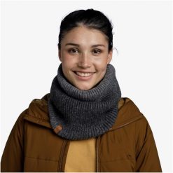 Komin na szyję - Bandana BUFF Knitted & Fleece Neckwarmer Marin. Zielone szaliki męskie Buff, bez wzorów. Za 145.99 zł.