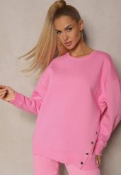 Różowa Bluza z Bawełną Ozdobiona Asymetrycznym Zapięciem na Napy Malabria. Czerwone bluzy damskie Renee, l, bez wzorów, z bawełny, casualowe, bez ramiączek, bez kaptura. Za 79.99 zł.