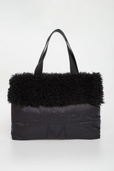 Torebka damska shopper z futerkiem DIEGO M. Shopperki damskie DIEGO M, bez wzorów, bez dodatków. Za 629.00 zł.