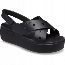 Sandały dla Kobiet Crocs Brooklyn 4U Cross Strap. Czarne sandały damskie Crocs, bez wzorów, z materiału, bez obcasa, na obcasie, bez zapięcia. Za 289.99 zł.