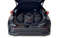 Torby Do Bagażnika Toyota C-Hr Hev 2023+ 4Szt Kjust. Czarne torby podróżne damskie KJUST, bez wzorów, z kauczuku. Za 1,244.00 zł.