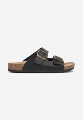 Czarne Klapki na Korkowej Podeszwie Kelisa. Czarne klapki męskie Born2be, bez wzorów, bez zapięcia. Za 59.99 zł.