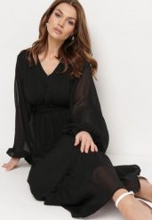 Czarna Sukienka Koktajlowa z Bufiastymi Rękawami Falbankami i Ozdobnymi Guzikami Binxa. Czarne sukienki damskie Born2be, l, bez wzorów, eleganckie, bez kołnierzyka, bez ramiączek, maxi, kopertowe. Za 139.99 zł.