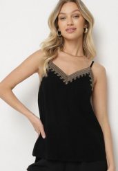 Czarny Top na Ramiączkach z Lnu i Wiskozy Zdobiony Haftem Obinelle. Czarne topy damskie Born2be, s, z aplikacjami, z jeansu, eleganckie, bez kołnierzyka, bez ramiączek. Za 49.99 zł.