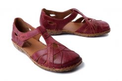 JOSEF SEIBEL 79529 95 564 ROSALIE 29 orchidee, sandały damskie. Czerwone sandały damskie Josef Seibel, bez wzorów, bez obcasa, na płaskiej podeszwie, bez zapięcia. Za 299.90 zł.