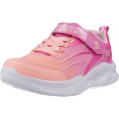 Buty SKECHERS SOLA GLOW Rose. Czerwone buty zimowe męskie Skechers, bez wzorów, z syntetyku, bez obcasa, bez zapięcia. Za 217.99 zł.