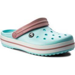 Klapki CROCS - Crocband 11016 Ice Blue/White. Niebieskie klapki damskie Crocs, bez wzorów, z tworzywa sztucznego, bez obcasa, bez zapięcia. W wyprzedaży za 159.00 zł.