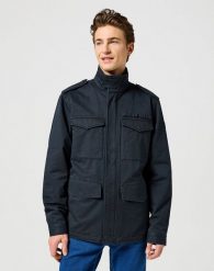 WRANGLER MĘSKA KURTKA ZIMOWA FIELD JACKET BLACK 112357272 W4F1011936. Czarne kurtki męskie Wrangler, na zimę, m, bez wzorów, bez kaptura. Za 419.99 zł.