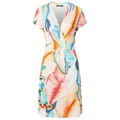 Desigual Kamizelka damska Sukienka Luana Tutti Fruti 19SWVK81 9019 (rozmiar M). Sukienki damskie Desigual, m, bez wzorów, bez kołnierzyka, bez ramiączek. W wyprzedaży za 185.00 zł.
