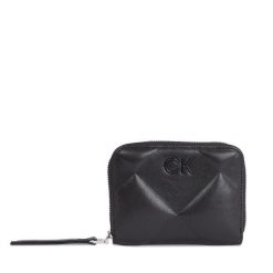 Portfel Calvin Klein. Czarne portfele damskie Calvin Klein. Za 269.99 zł.