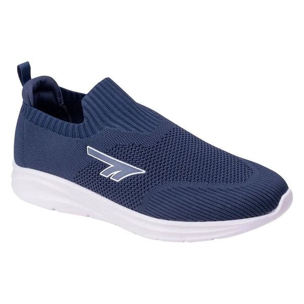 Trampki Męskie Liveno. Białe buty zimowe męskie Hi-tec, bez wzorów, bez obcasa, bez zapięcia. Za 148.99 zł.