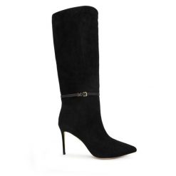 Kozaki Marciano Guess. Czarne kozaki damskie Marciano Guess, z aplikacjami, bez obcasa, na szpilce, bez zapięcia. Za 2,259.00 zł.