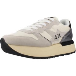 Buty SUN68 BIG STARGIRL BAG SILVER Biały. Białe obuwie trekkingowe damskie SUN68, ze skóry, bez zapięcia. Za 309.99 zł.