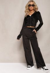 Czarny Komplet Dresowy z Welurowej Dzianiny Szerokie Spodnie i Krótka Bluza Avilti. Czarne bluzy damskie Renee, l, bez wzorów, z dresówki, bez ramiączek, z kapturem. Za 74.99 zł.