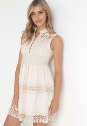Jasnobeżowa Sukienka Ashiriel. Brązowe sukienki damskie Born2be, m, z aplikacjami, boho, bez kołnierzyka, bez ramiączek, mini, dopasowane. Za 149.99 zł.