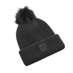 Czapka zimowa damska UNDER ARMOUR 1373098 z pomponem. Czarne czapki damskie Under Armour, na zimę, bez wzorów, sportowe. Za 49.99 zł.