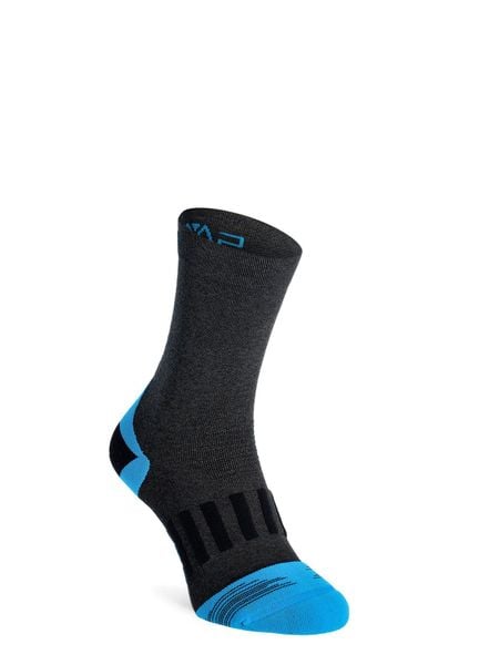 Skarpety turystyczne CMP Trekking Sock Low Microlon. Szare skarpetki damskie CMP, bez wzorów, z materiału. Za 49.90 zł.