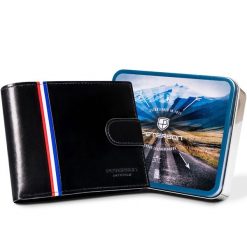 Portfel męski Peterson PTN 22306L-VT-A czarny. Czarne portfele męskie Peterson, bez wzorów, z materiału. Za 169.99 zł.