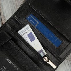 Paolo Peruzzi Portfel damski klasyczny czarny ze skóry naturalnej licowej AL-05-BL. Czarne portfele damskie Paolo Peruzzi, ze skóry. Za 110.43 zł.