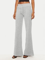 Juicy Couture Spodnie dresowe Layla JCSEBJ001 Szary Flared Leg. Szare spodnie dresowe damskie Juicy Couture, bez wzorów, z dresówki. Za 219.99 zł.