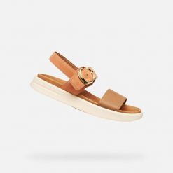 Sandały GEOX D XAND 2S Pomarańczowy. Brązowe sandały damskie Geox, bez wzorów, ze skóry, bez obcasa, bez zapięcia. Za 424.99 zł.