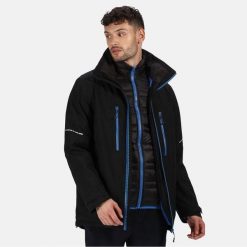 Kurtka Męska. Czarne kurtki męskie Regatta, m, bez wzorów, z materiału, z kapturem. Za 457.99 zł.