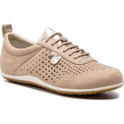 Półbuty GEOX - D Vega B D8209B 000LT C5000 Beige. Brązowe półbuty damskie Geox, bez wzorów, z nubiku, bez obcasa, bez zapięcia. W wyprzedaży za 319.00 zł.