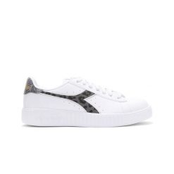 Trampki damskie DIADORA GAME P STEP TROPIC 39. Białe trampki i tenisówki damskie Diadora, bez wzorów, bez zapięcia. Za 119.99 zł.