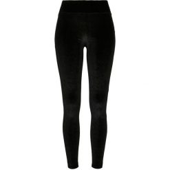 Damskie legginsy z wysoką talią Urban Classics velvet(GT). Czarne legginsy damskie Urban Classics, bez wzorów. Za 152.50 zł.