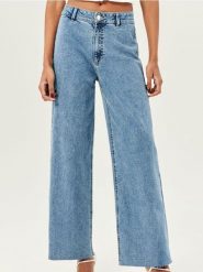 Jeansy culotte z surowym wykończeniem nogawek - niebieski. Niebieskie jeansy damskie Sinsay, bez wzorów, z jeansu. Za 39.99 zł.